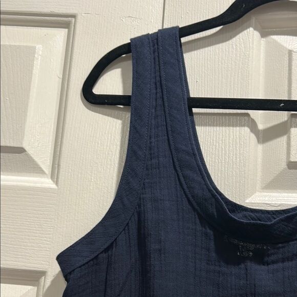 LOFT Blue Sleeveless Tank Top - Picture 4 of 8